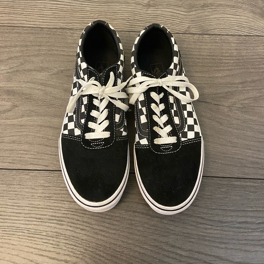 black and white checkered vans
